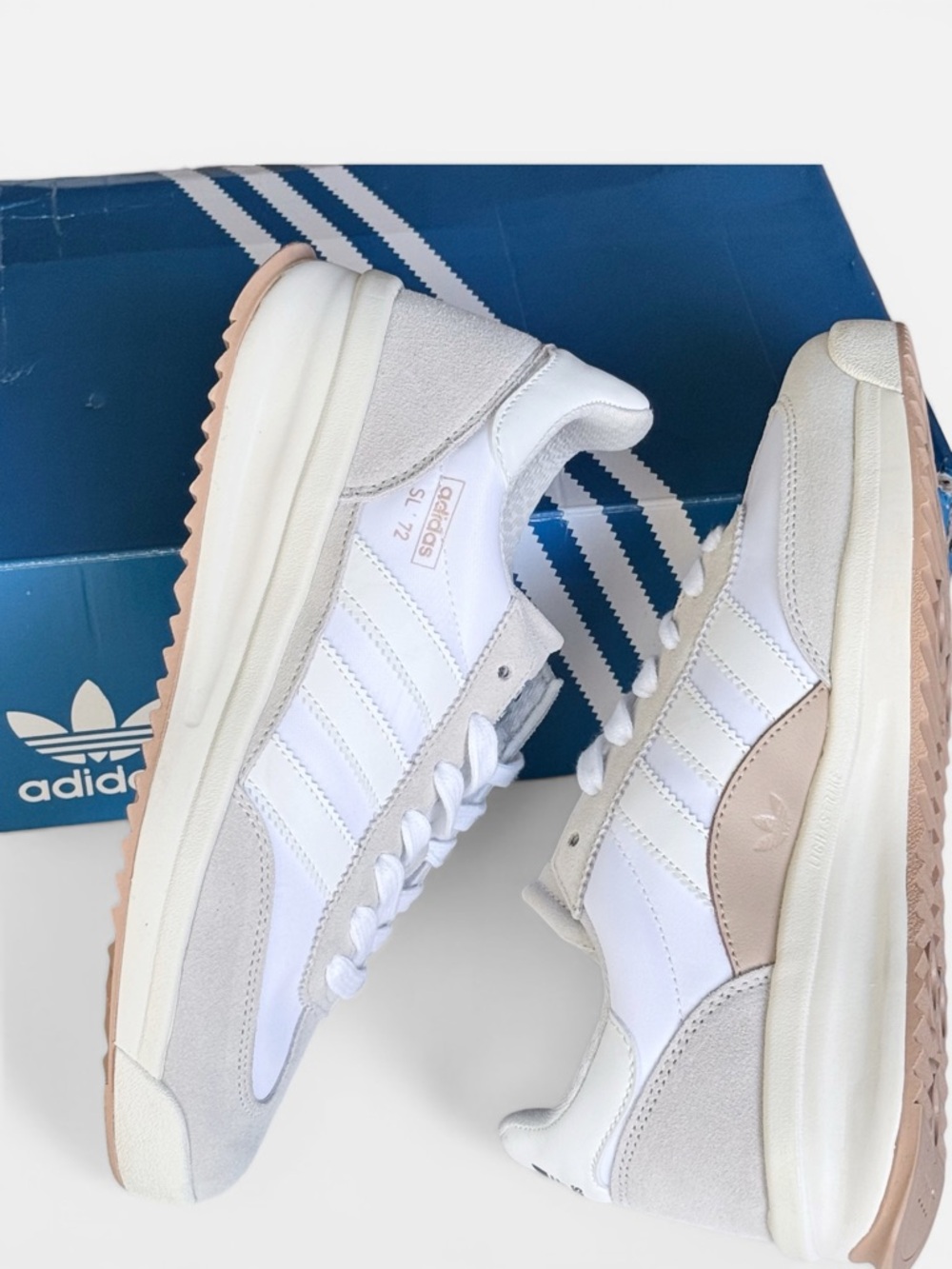 NWB adidas Originals SL 72 RTN White/Grey Sneakers